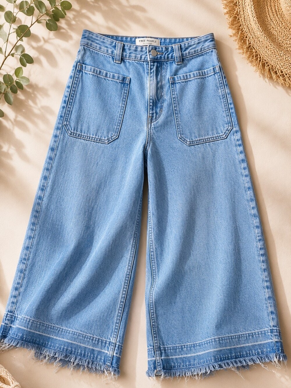 Free People Retro Blue High Rise Wide-Leg Cropped Distressed Jeans Frayed Hem 26